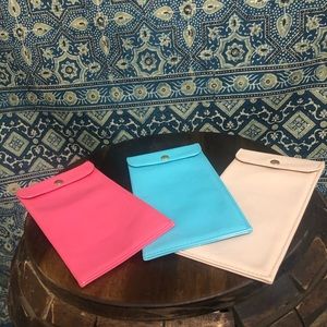 3/$20 Set of 3 eye glass cases